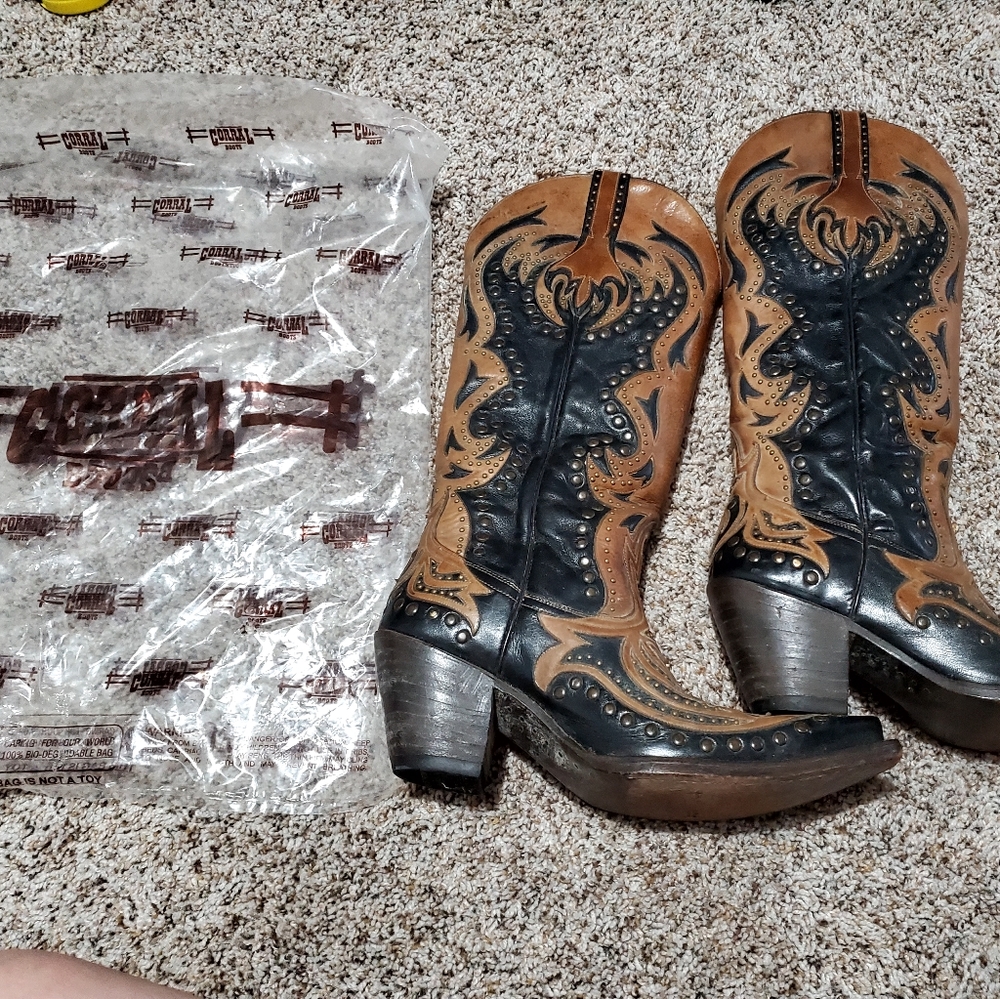 Corral Western Boots size 8